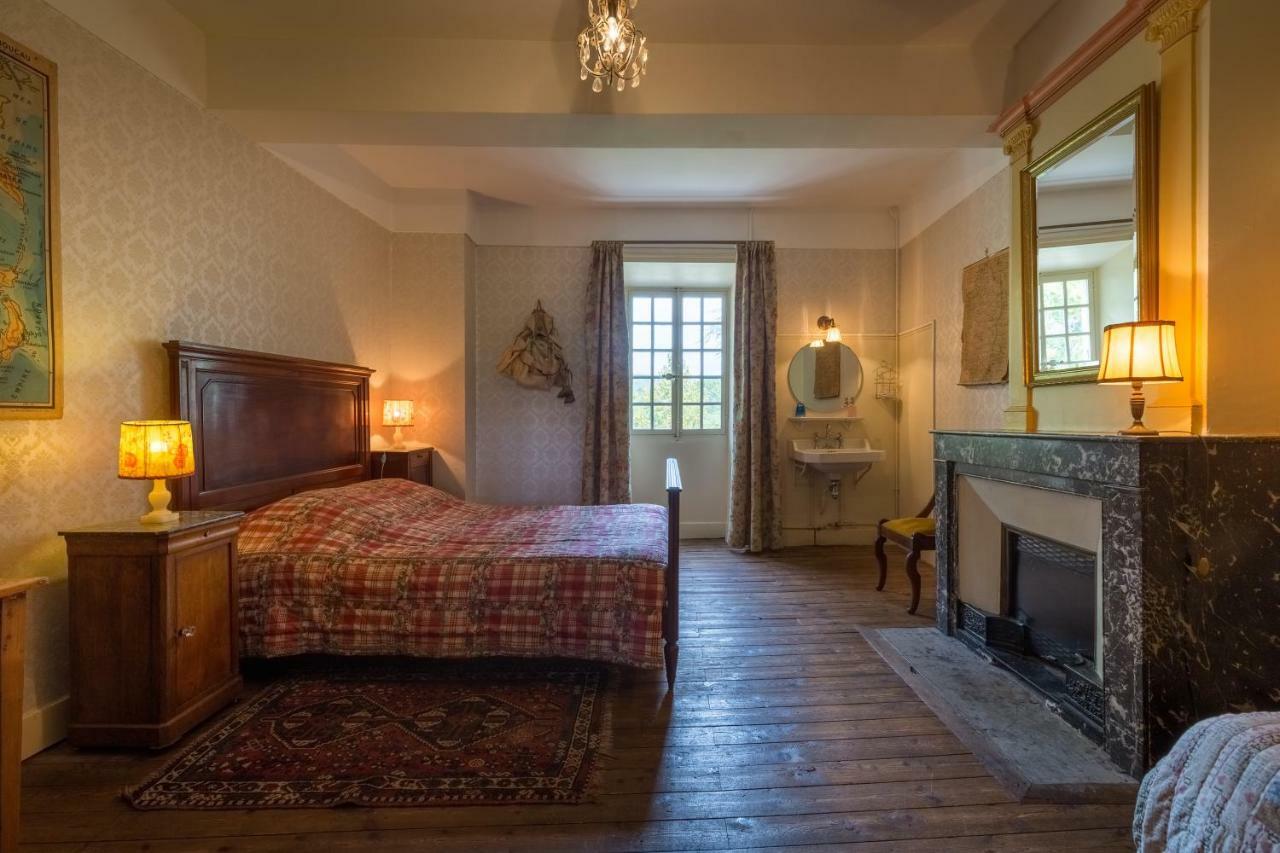 Domaine De L'Amiral Bed & Breakfast Saint-Laurent-du-Pape Luaran gambar